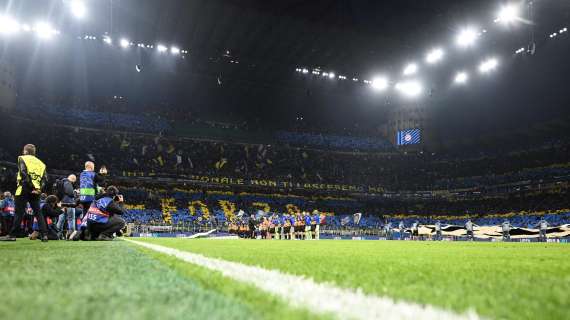 Inter-Lazio, la carica dei tifosi: oltre 71 mila spettatori presenti al Meazza per l'ultima in casa