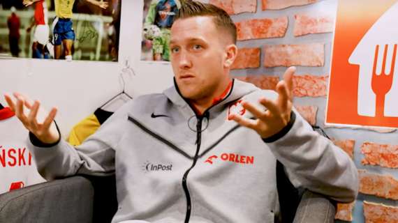 Zielinski svela: "Potevo andare al Liverpool, Klopp mi ha invitato a casa sua. E c'era un'idea col Barcellona"