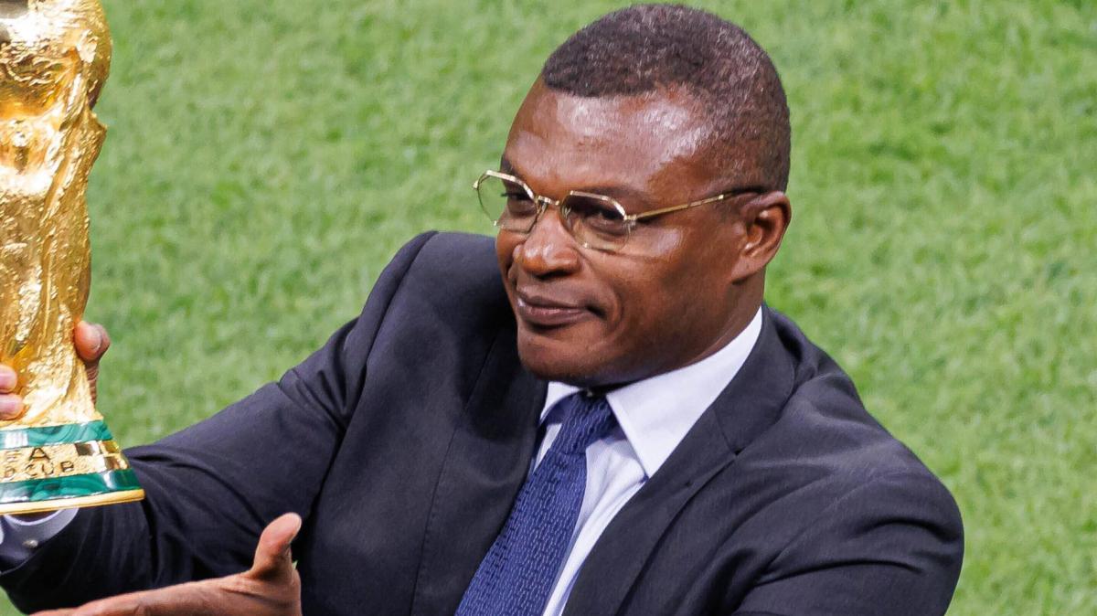 Desailly: "Bastoni non è nemmeno la metà di Maldini". E punge pure Leao