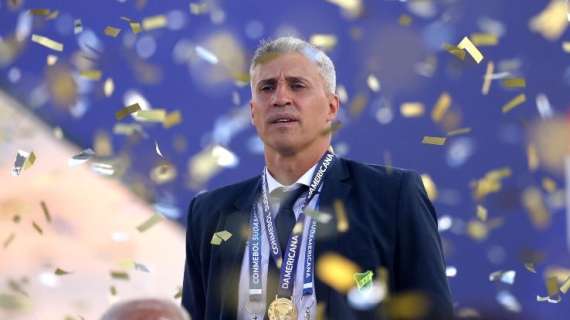 Crespo pazzo di gioia dopo il trionfo in Copa Sudamericana: "Congratulazioni a tutti"