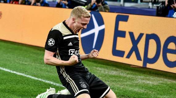 UCL - Van de Beek fa sognare l'Ajax: 1-0 a Londra, Tottenham k.o.