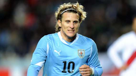 Forlán, ad Appiano l'incontro con l'amico Milito