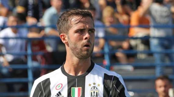 Pjanic: "In Serie A ci sono gare difficili e buone squadre come Roma, Napoli, Inter, Milan e Fiorentina" 