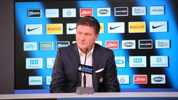 Mazzarri: "Ora continuità. DeLa? Mi ama! Difesa a 4, dipende. Icardi e Botta..."