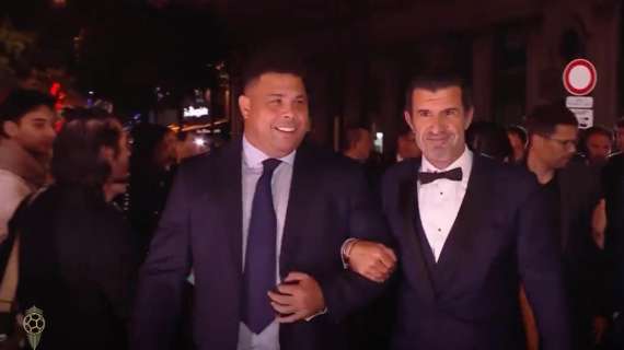 Red Carpet nerazzurro galactico alla cerimonia del Pallone d'Oro: Ronaldo e Figo insieme