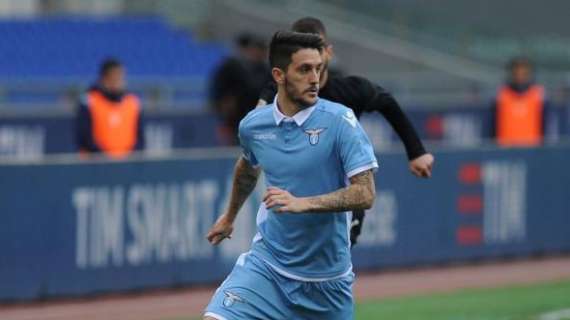 Luis Alberto in mixed zone: "Abbiamo giocato bene 30 minuti. Ora testa al Crotone per blindare il quarto posto"