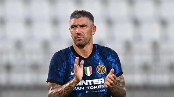 UFFICIALE - Kolarov lascia il Pisa: "Ha comunicato al club che rinuncia all'incarico"