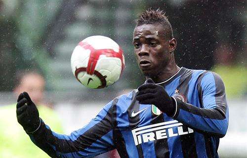 L'Inter dice no al City per Balotelli: Benitez lo vuole