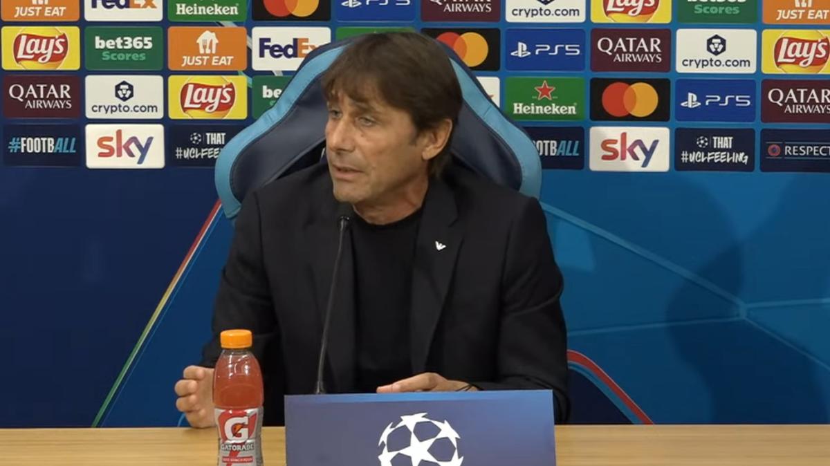 Conte: "Non parlo di arbitri, appena lo ha fatto qualcuno è successo di tutto. Il Napoli in alto dà fastidio"