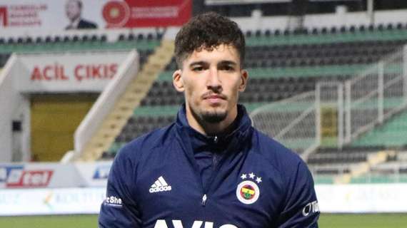 Ausilio scrive al Fenerbahçe: manifestato l'interesse per il portiere Bayindir