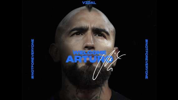 VIDEO - Dall'arrivo alle foto con la nuova maglia: i primi giorni da interista di Arturo Vidal