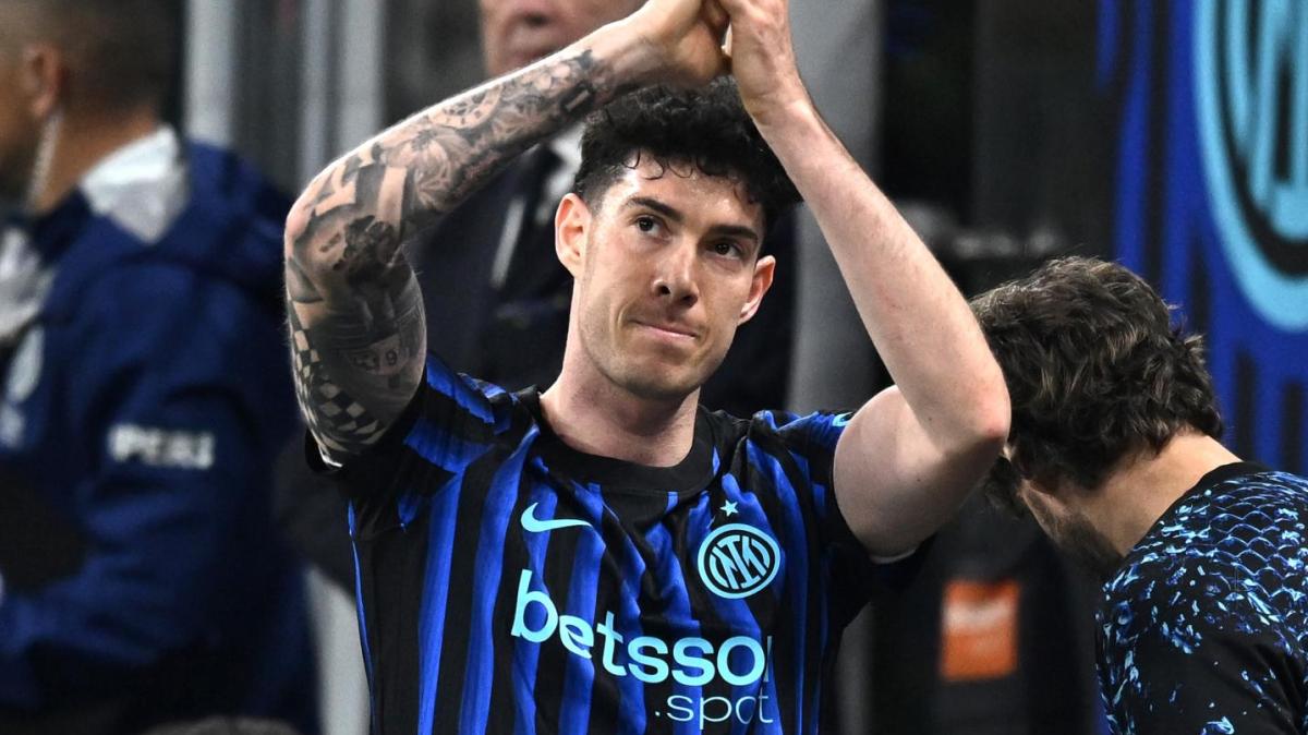 CdS - Bastoni vuole l'Inter: Barcellona presente, ma due fattori spingono contro