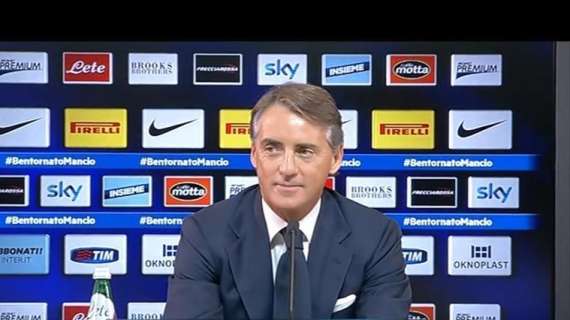 Mancini in conferenza: "Il rigore? L'assistente di porta ha visto il fallo di Palacio ma non il mani di Antonelli"