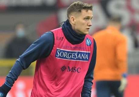 Napoli, Zielinski: "Per lo Scudetto ci siamo, lotteremo fino alla fine"