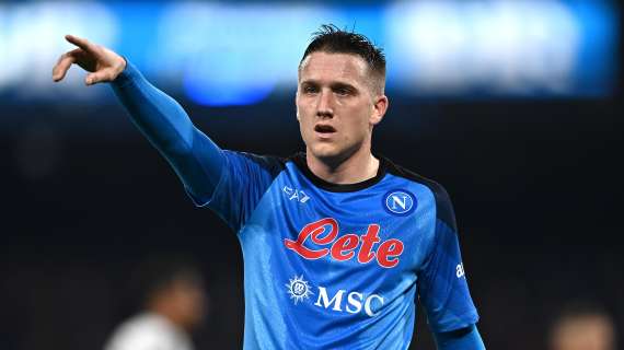 Zielinski: "Ai quarti tutte grandissime squadre. Le altre devono aver paura di questo Napoli"