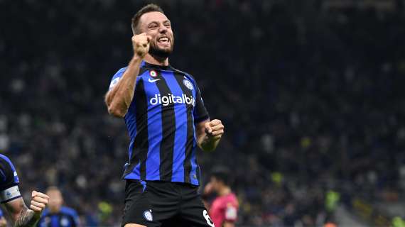 Pastorello: "L'Inter mi ha chiamato per il rinnovo di De Vrij. Lui vuole restare a Milano, ma ci sono anche altri club"