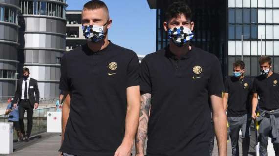 GdS - Bastoni e Skriniar colpiti dal virus: out per il derby (e forse non solo). Guai per Conte, allarme in casa Inter