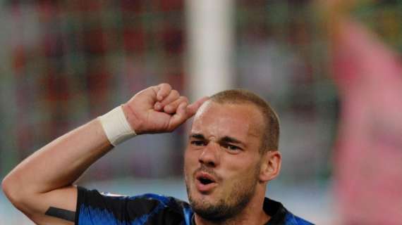De Jong telefona a Sneijder: "Vieni qui al City!"