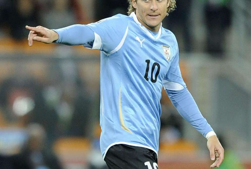 Forlan: "Inter squadra eccezionale, sarà dura"