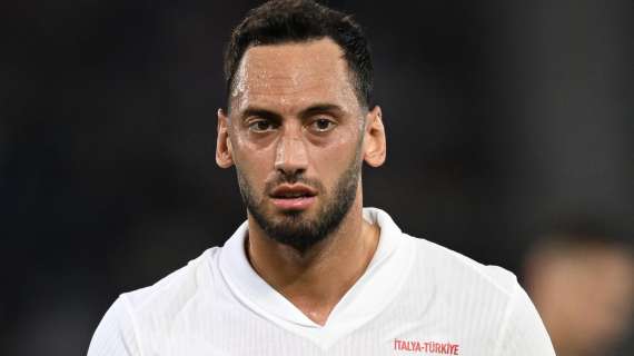 Calhanoglu: "Con la Nazionale faccio lo stesso lavoro dell'Inter. Magari lì è più facile per un motivo"