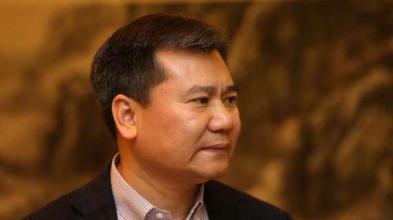 Forbes - Uomini più ricchi della Cina, scende in classifica Zhang Jindong: ora è 56esimo