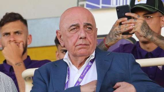 Ancora Galliani: "Sensi? Chiamate da mille agenti, ho sempre risposto la stessa cosa"