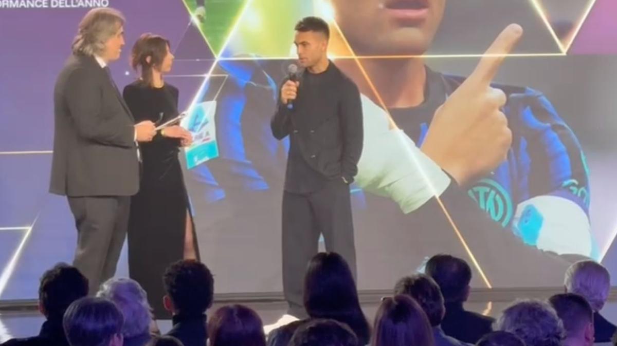 VIDEO - Lautaro premiato ai Gazzetta Sports Awards: "Abbiamo riportato l'Inter dove merita di stare, Chivu ci sta dando tanta energia"