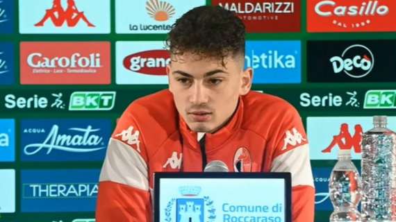 Bari, Vicari: "Sebastiano Esposito è sempre stato forte. E rispetto alla Spal l'ho visto molto cresciuto"