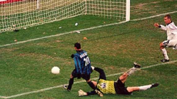 Doppietta di Roberto Baggio e Real al tappeto: l'Inter ricorda la sera del 28 novembre 1998