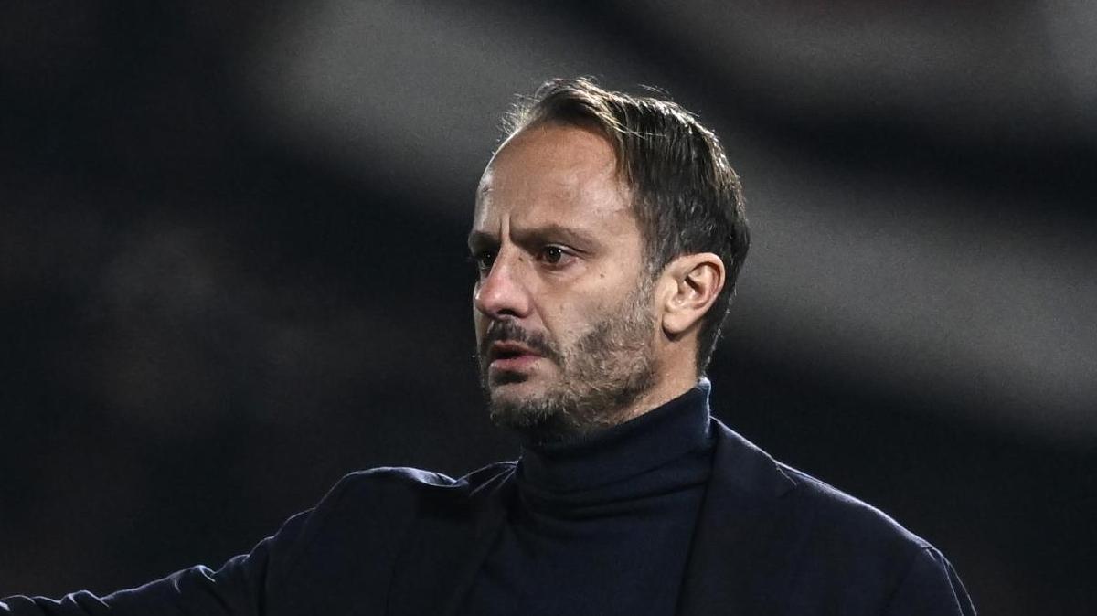 UFFICIALE - Fatale la sconfitta col Sassuolo: il Pisa esonera Gilardino. Ore cruciali per il sostituto
