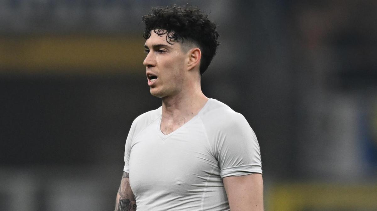 Sport - Barcellona, prime mosse dopo l'eliminazione dalla Champions: Bastoni prima del Mondiale