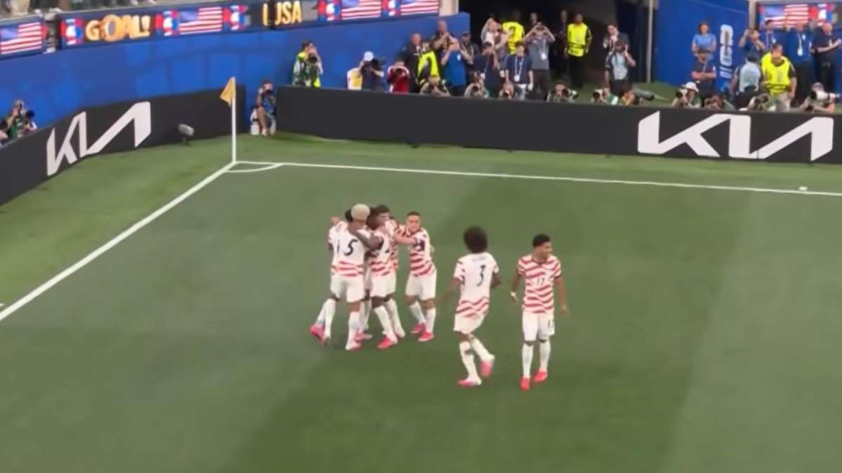 Stati Uniti, debutto a valanga: Paraguay travolto 4-1, show Balogun