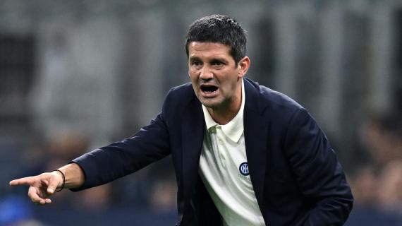 Silooy: "Chivu è sulla strada per essere un grande allenatore". Poi su Dumfries: "È diventato come Superman"