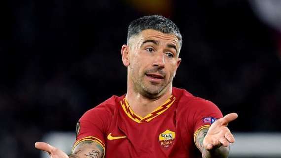 Kolarov: "Finire la stagione entro il 30 giugno? Lo speriamo tutti, ma non sono molto ottimista"