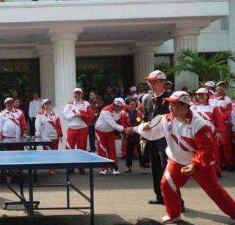 Giacarta, match di ping-pong presidenziale per Thohir