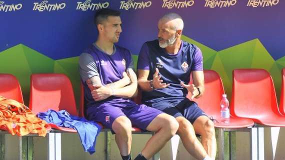 Fiorentina, Vecino e Kalinic arrivati al centro sportivo