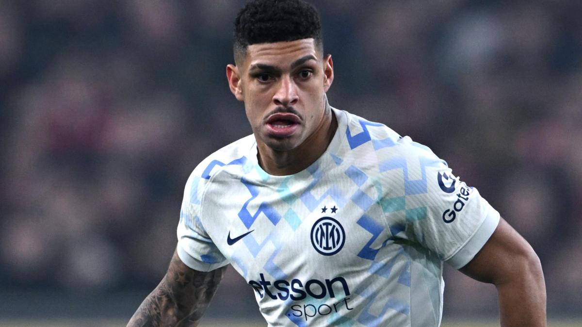 Elogi e un 'mea culpa': il peggio sembra essere passato, ora Chivu si fida ciecamente di Luis Henrique