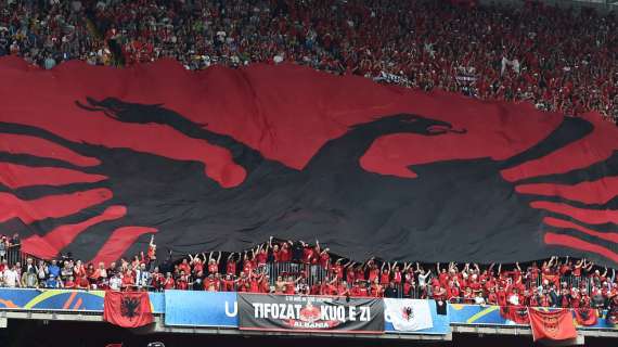 Aperto procedimento a carico dei tifosi albanesi dopo la partita con l'Italia: le accuse
