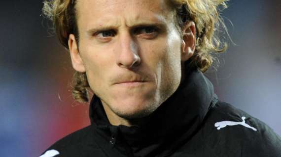 Di Marzio: "Forlán risolve col club, arriva lunedì"