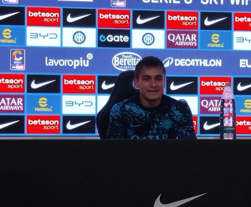 Berenbruch in conferenza: "Contento di essere a disposizione e di aver dato una mano alla squadra"