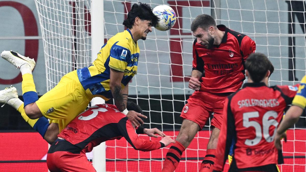 VIDEO - Polemiche in Milan-Parma? Lo scorso anno il gol praticamente uguale di McTominay all'Udinese