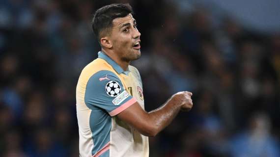 Man. City, Rodri non si arrende: "Il mio obiettivo è tornare in campo in questa stagione"