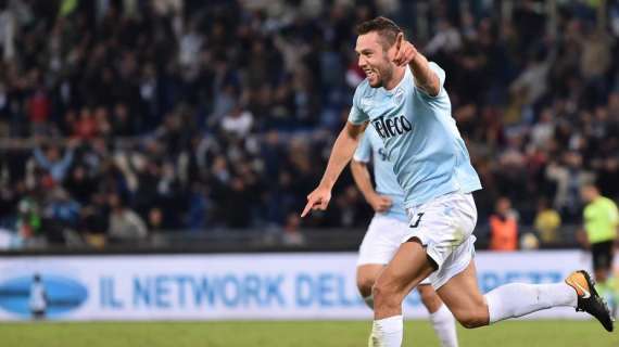 Sky - Non solo l'Inter, anche il Barcellona su De Vrij