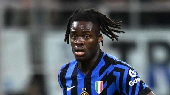 SM - Il Crystal Palace vuole seriamente Bisseck, l'Inter fissa il prezzo. E il tedesco vuole restare a Milano