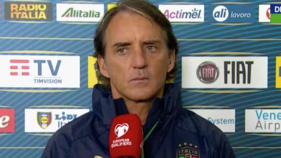 Mancini: "Barella potrebbe giocare dal 1'. Vediamo come sta Sensi, l'ipotesi Locatelli è la più accreditata"