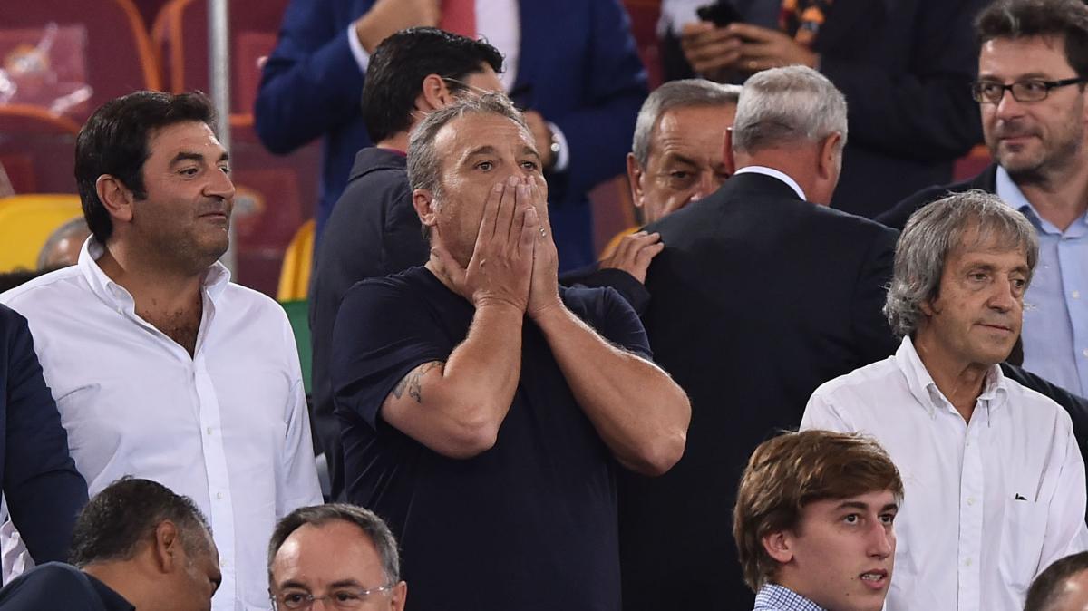 Amendola scherza: "La più mia grande bugia? Sono felice di essere alla 'Festa del Cinema' mentre c'è Roma-Inter"