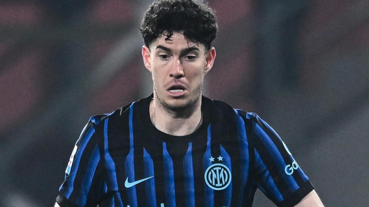 TS - Bastoni-Inter, i fischi aprono una crepa? Il Barcellona alla finestra: con un'offerta monstre...