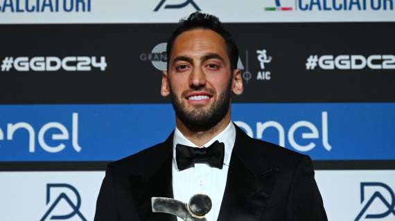 Calhanoglu: "Abbiamo creato grandi ricordi neI 2024, per il nuovo anno sono ancora più affamato"