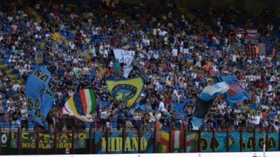 La Curva Nord canta cori contro l'ipotesi Balotelli