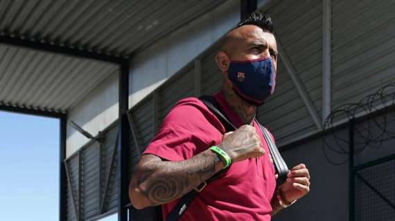 MD - Barça, da lunedì le cessioni: Vidal via gratis se rinuncia all'ultimo anno di stipendio 